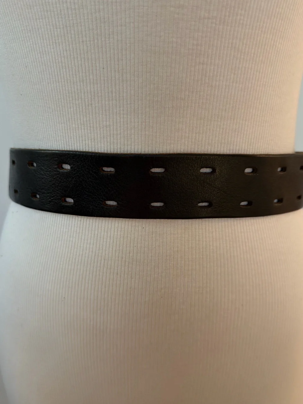 Vintage Y2K leather belt